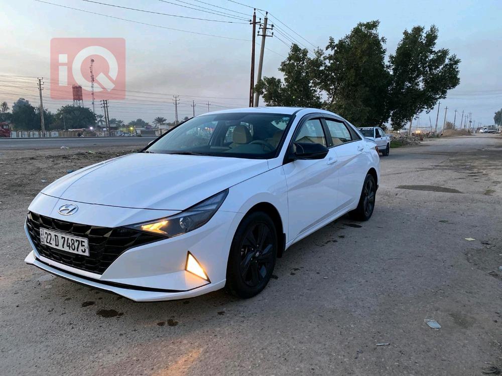 هیوندای ئەلەنترا